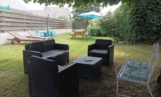 La Bohalle Cama Y Desayuno | Les Mouettes B&B :Bord de Loire, calm, nature, garden, family suite