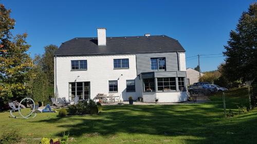 Sainte-Ode Casa | Les Roses de François