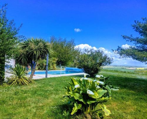 Saint-Fort-sur-Gironde Casa | Les Roses Tremieres