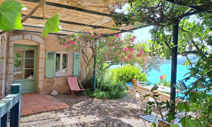Sainte-Croix-du-Verdon Casa | "les Terrasses" : Maison Dans le Village, 4 Terrasses