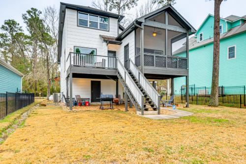Montgomery Casa | Less Than 1 Mi to Boat Ramp Waterfront Lake Conroe Home!