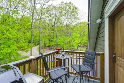 North Pole Apartamento | Less Than 5 Mi to Whiteface Mtn Resort Cabin-Style Apt
