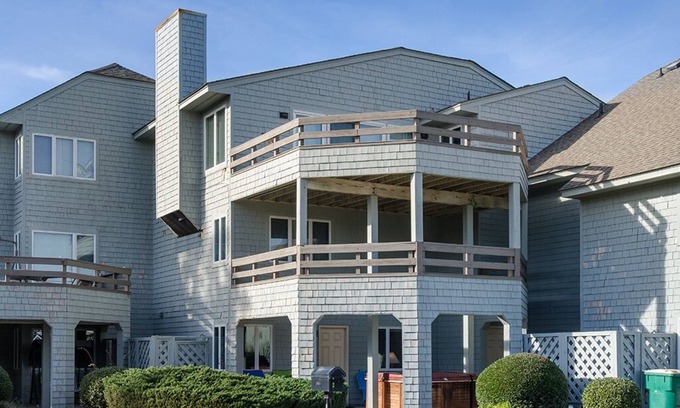 Corolla Light Casa | Let Me Count The Waves: Oceanside Townhome, Spa