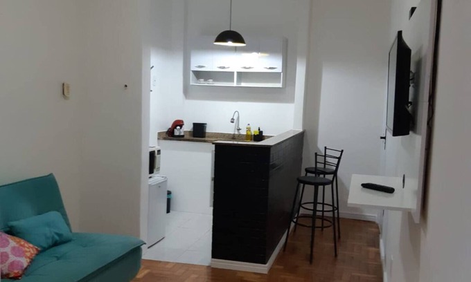 Leme Apartamento | Lev Apartments - Copacabana Apartment - Posto 2 - 300m from the beach