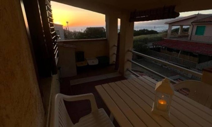Tresnuraghes Apartamento | LEVANTE HOUSE A STONE'S THROW FROM THE SEA