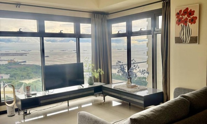 Pasay Condominio | Levi&Moon's Haven in the Sky 2Bath
