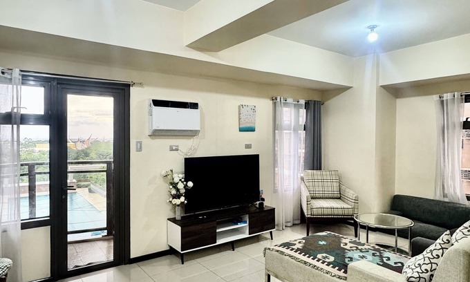 Malate Condominio | Levi & Moon's The Radiance Manila bay - 2 bedroom