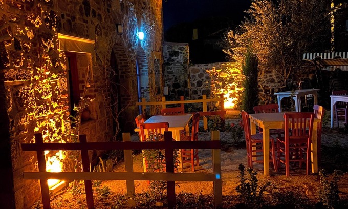 Ayvalik Apartamento | Levin Hanım Konağı