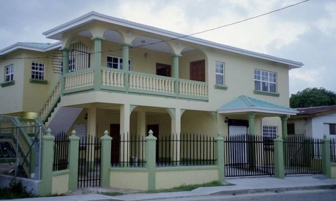 Dangriga Casa | Lewis Family Vacation Home junto al Mar Caribe