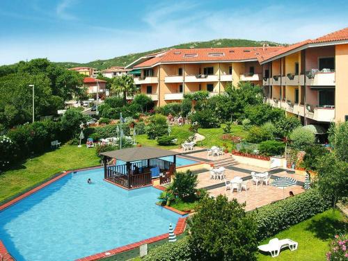 Santa Teresa di Gallura Apartamento | Li Velieri 6 pax Pool & Private Garden