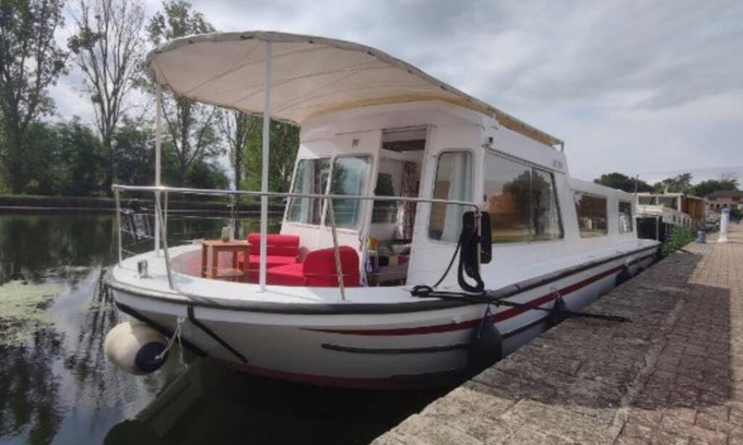 Briennon Alquiler De Eote | Libéllule péniche nuit insolite