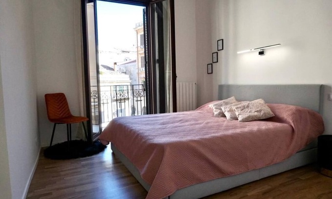 Castellammare Vucciria Apartamento | LIBOIRE HOMEAccommodating apartment in the heart of Palermo's historic center