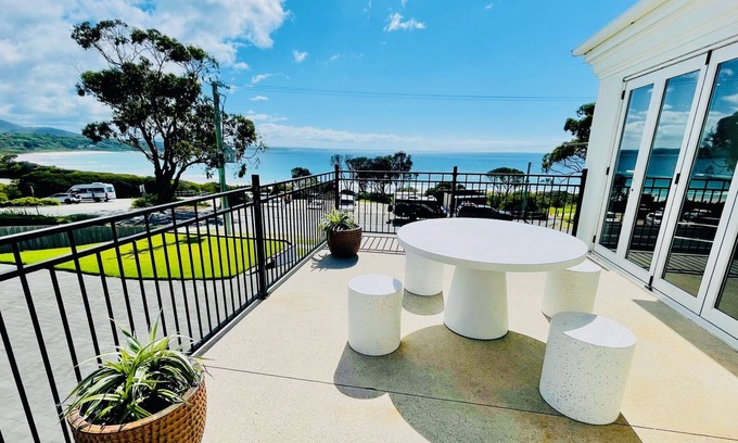 Binalong Bay Casa | Lichen Villa Bay of Fires - Binalong Bay beach is at your doorstep