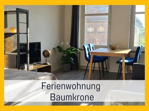 Brandenburg an der Havel Apartamento | Lichtdurchflutete moderne Stadtwohnung, Küche, Waschtrockner, SmartTV