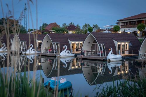 Parey Alquiler De Eote | Lieblingsplatz Parey - schwimmendes Seehotel