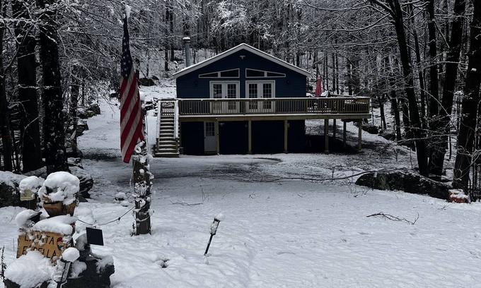 Lake Ariel Cabaña | Life is Beautiful Hideout Poconos - brand new house everything fresh/new