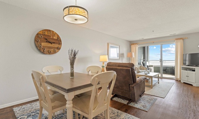 Manteo Condominio | Buccaneer Village 1013, impresionante escapada frente al sonido