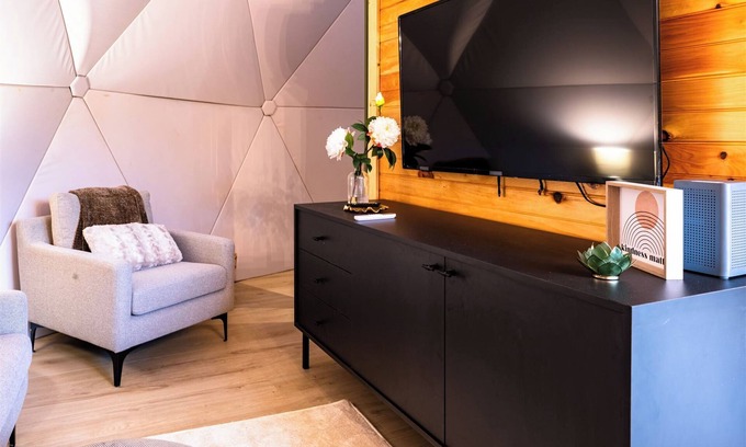 Pikeville Cabina | Life on the Edge in Luxury