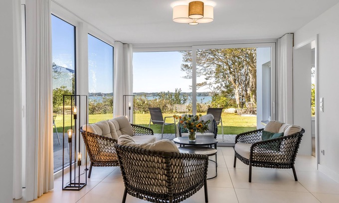 Gluecksburg Apartamento | Lifestyle and Living by the Sea - Sea Blue