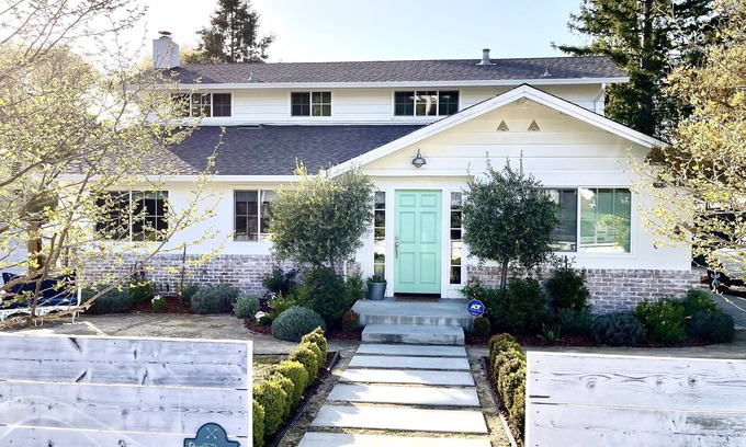 Scotts Valley Casa | Light and Bright 4 Bedroom in Scotts Valley