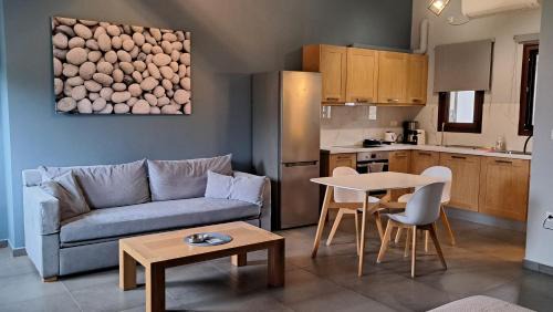 Poulithra Apartamento | Light blue studios 2