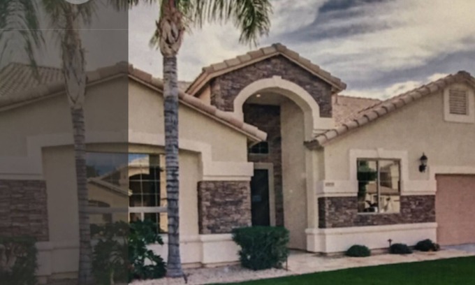 Superstition Springs Casa | Light bright home
