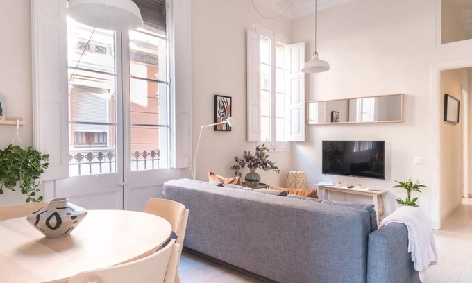 la Vila de Gracia Apartamento | Luz, acogedora terraza y vida local en Gracia