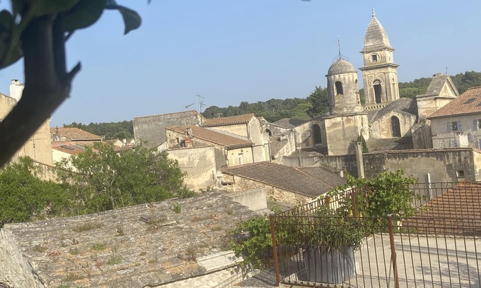 Fontvieille Casa | Granja / Loft en dos niveles, en el antiguo molino de aceite, XVIII