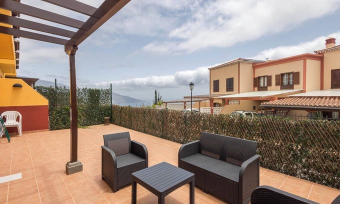 Brena Baja Apartamento | Lightbooking Las Breñas Garden con piscina