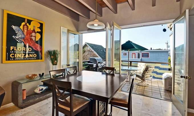 Eastside Santa Cruz Casa | The Lighthouse - ¡A 250 pies de la playa de Twin Lakes!