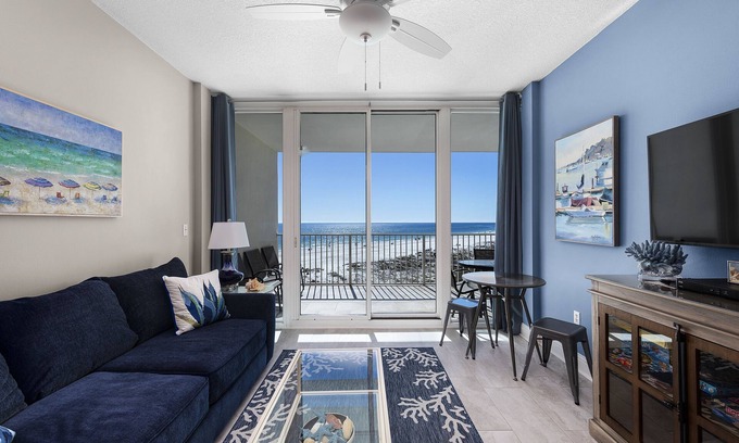 Gulf Shores Condominio | Aug Spec.$ Lighthouse Condo - Gulf View - Front Door Parking-3 Pools-Bunk Room