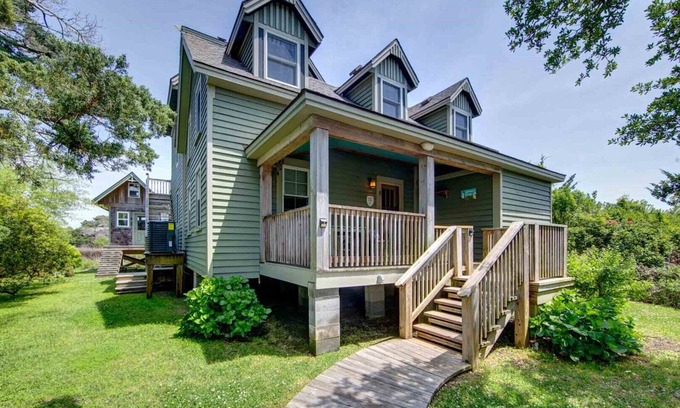 Ocracoke Cabaña | Cottage Faro