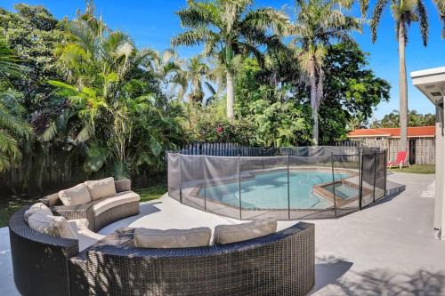 Lighthouse Point Casa | Lighthouse Point Oasis w Pool and Hot Tub Near Beach