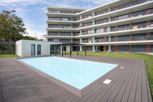 Campanha Apartamento | Liiiving in Porto - Dragão Pool View
