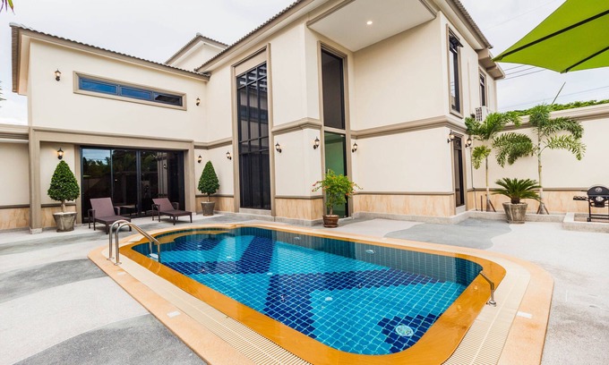 Central Pattaya Villa | Me gusta la familia