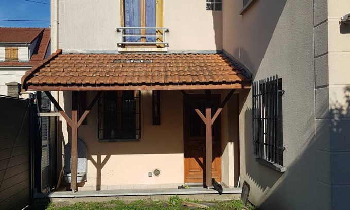 Pierrefitte-sur-Seine Casa | LIKEHOME - Detached house near PARIS