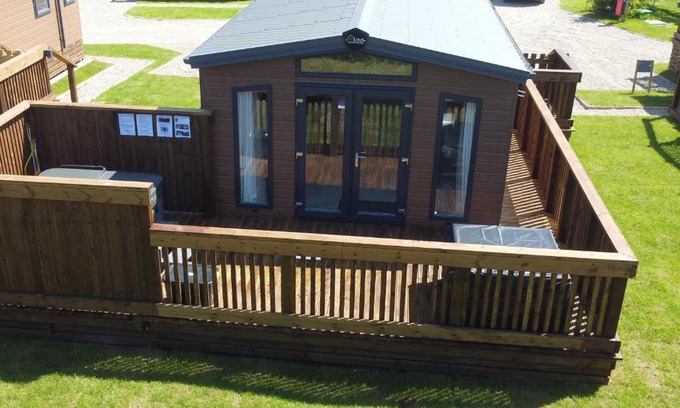 Runswick Bay Casa | Lilac Lodge