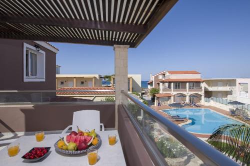 Agia Marina Apartamento | Lilium Hotel