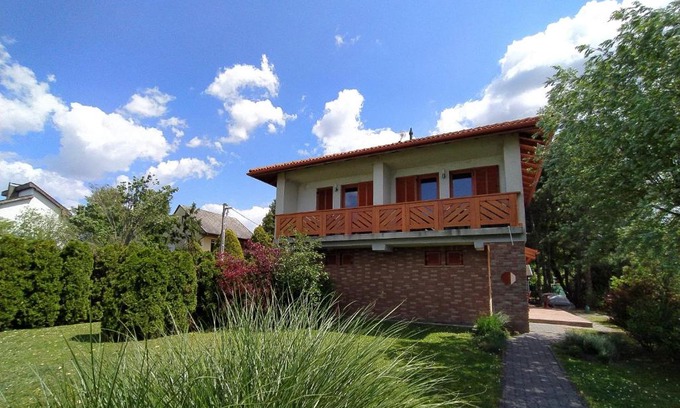 Siofok Casa | Lilla Villa