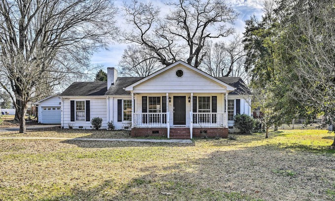 Buies Creek Casa | Lillington Home: Near Campbell University