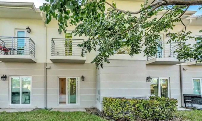 Lake Worth Corridor Apartamento | 'lilly' at Aviara Lake Worth