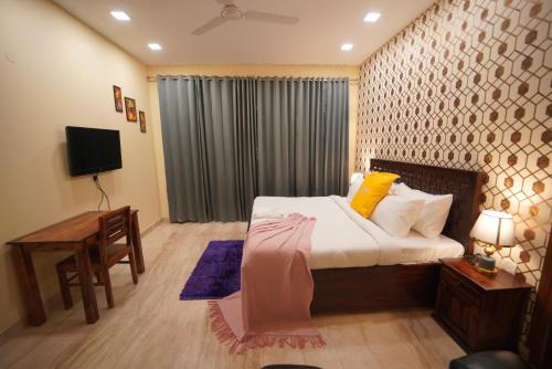 DLF Phase 5 Apartamento | Lime Tree 3BHK Serviced Apartments DLF Phase -5 Gurgoan