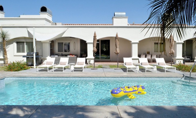 Racquet Club South Casa | Limonata Palm Springs / Family & Group Estate