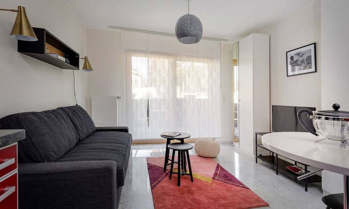 Limpertsberg Apartamento | Limpertsberg cinema studio in high-end residence