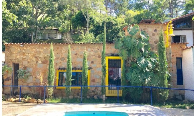 Cascata do Imbui Cabaña | Linda Casa Italiana em Itaipava