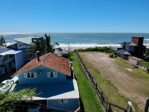 Praia da Armacao do Itapocoroi Casa | Linda Casa, Penha, Praia Vermelha