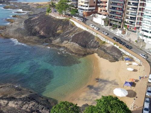 Centro Apartamento | Linda vista (De Frente Para a Praia das Virtudes), 3 quartos (1 Suíte), mobiliado, Wi-Fi, TV Smart!