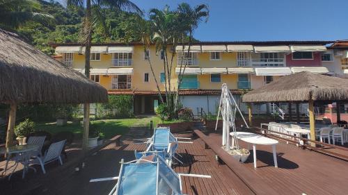 Itanema Apartamento | Lindo 3 Qts com Deck churrasqueira Piscina Angra