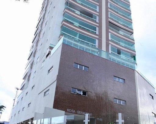 Praia da Armacao do Itapocoroi Apartamento | LINDO APARTAMENTO EM PENHA SC