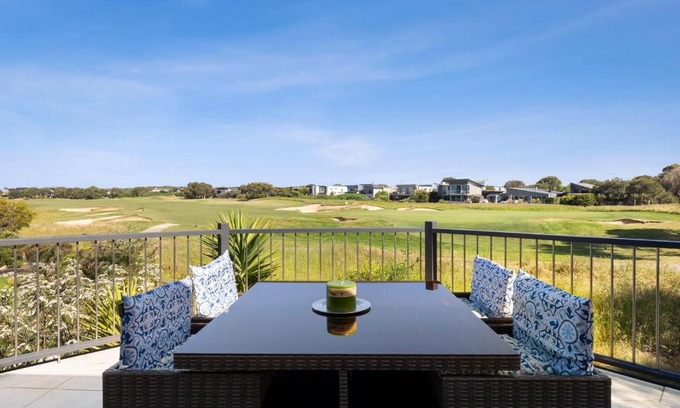 Torquay Casa | Links View House on the Green 800m To Beach